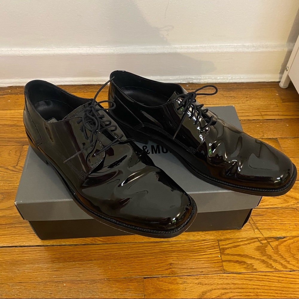 Johnston & Murphy Bickel Formal dress shoes